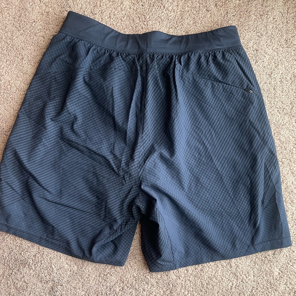 VRST Workout Shorts - Picture 4 of 10